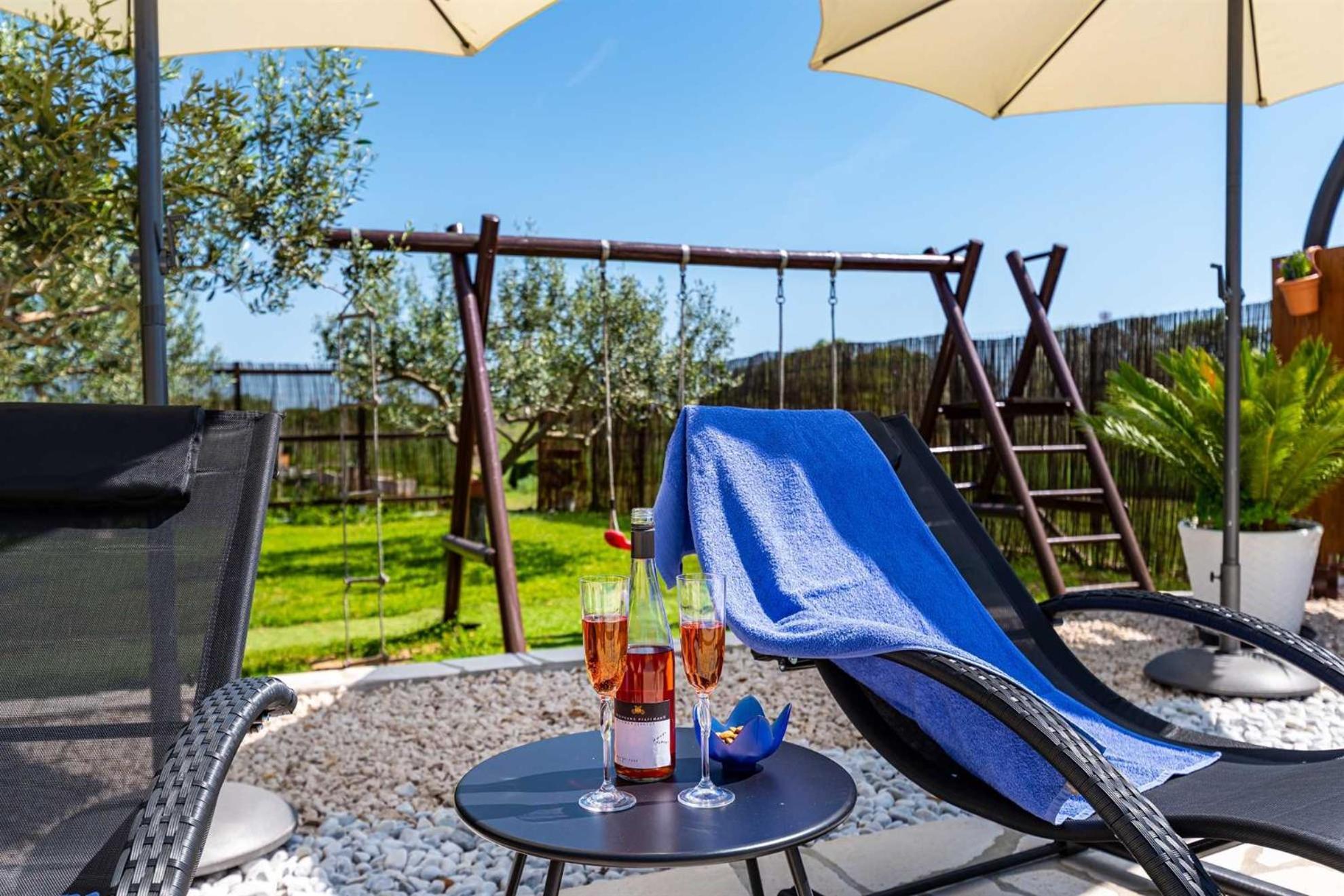 Apartment House Simoni With Pool, Zadar County ปริฟลากา ภายนอก รูปภาพ