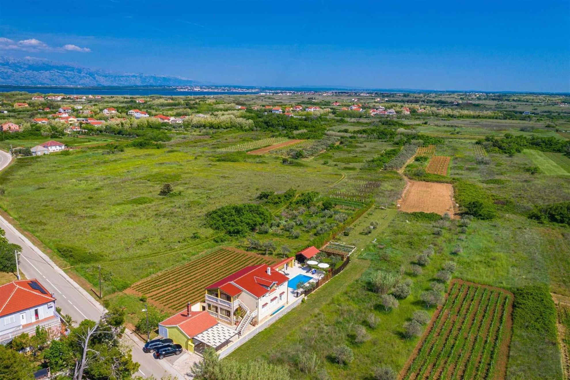 Apartment House Simoni With Pool, Zadar County ปริฟลากา ภายนอก รูปภาพ