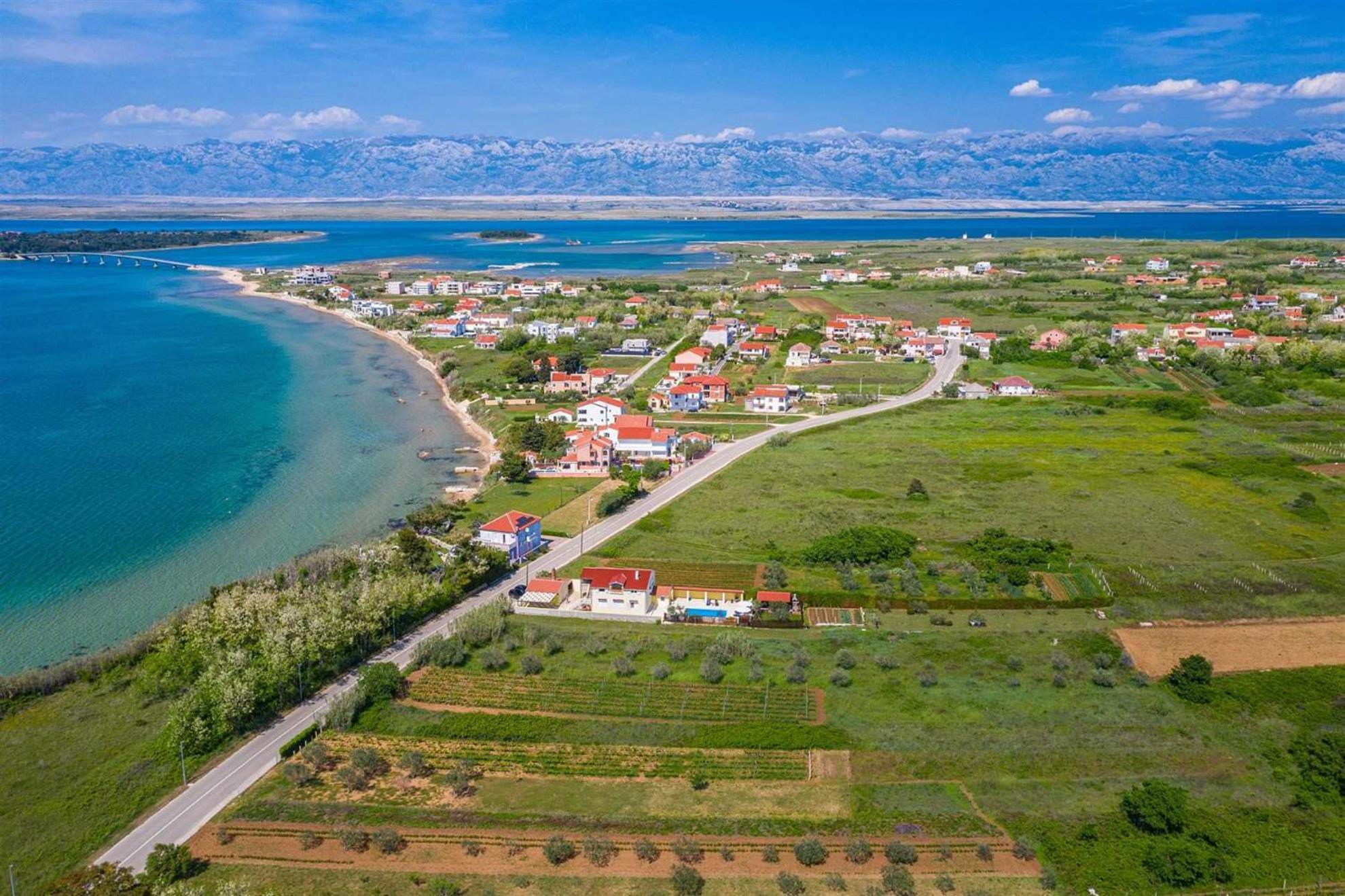 Apartment House Simoni With Pool, Zadar County ปริฟลากา ภายนอก รูปภาพ