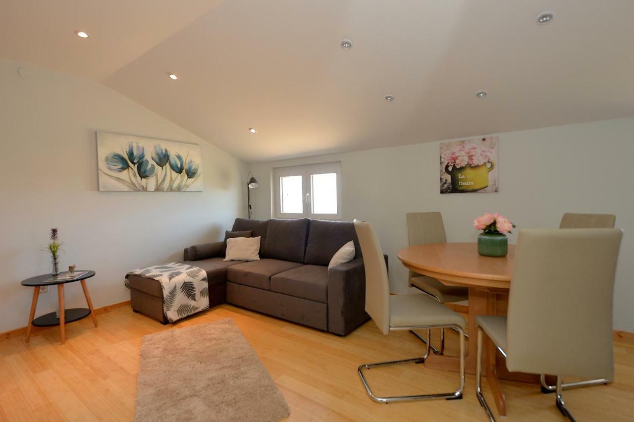Apartment House Simoni With Pool, Zadar County ปริฟลากา ภายนอก รูปภาพ